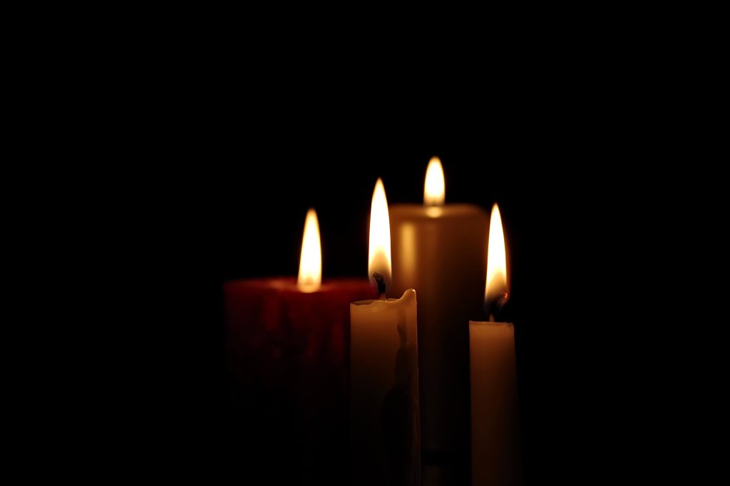 hommage enterrement bougies